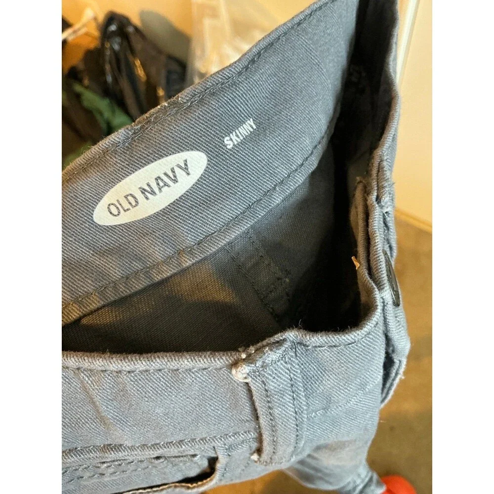 Boy’s Size 6 Slim Old Navy Skinny Jeans in Gray